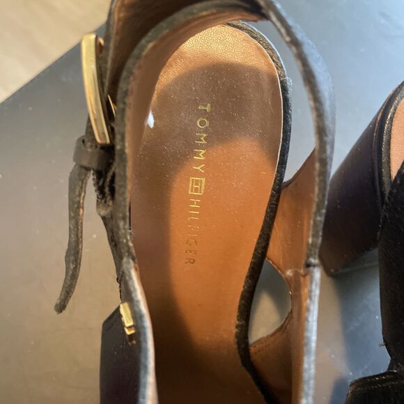 Tommy Hilfiger, Black Leather Block Heel, Open Toe Shoes, 8 1/2 - Picture 3 of 7